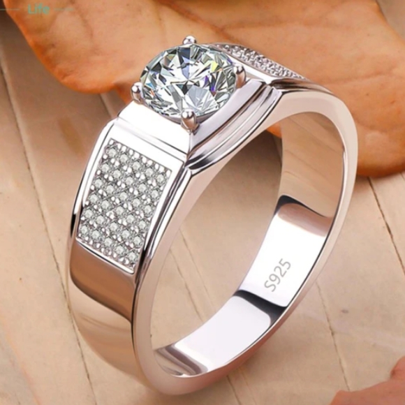 Sterling Silver engagement ring with 1ct moissanite size 8, 5 - Picture 3 of 7